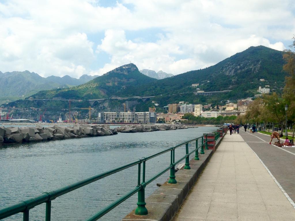 Costa D'Amalfi Salerno Exterior foto